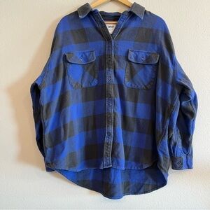 Aerie Women’s Oversized Blue and Gray Flannel